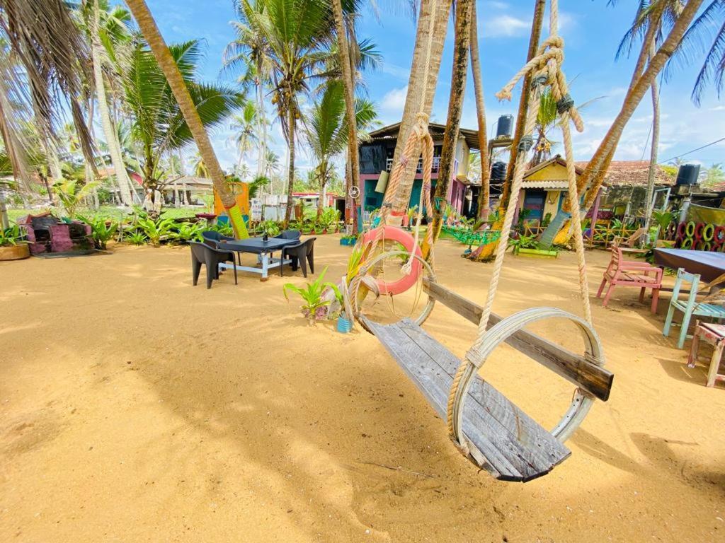 Ramya Ru Beach Home Galle Extérieur photo